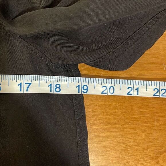 Carly Jean LA Womens 1/2 Button Front Tencel Collared Dress Black Medium NWT - Picture 8 of 9